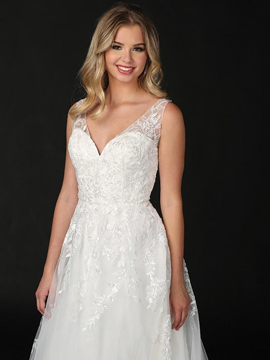 Stunning V-Neck Exquisite Embroidery Beading Wedding Dress
