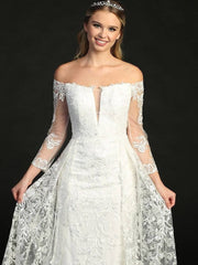 Elegant Long Sleeve Lace Embroidery Flowing Skirt Wedding Dress