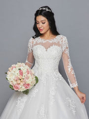 Glamorous Ball Gown Lace Tulle Scoop Neckline Wedding Dress