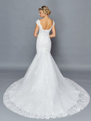 Exquisite Scalloped V-Neckline Illusion Panel Mermaid Style Wedding Dress