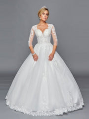 Elegant Square V-Neck 3/4 Sleeves Beaded Applique Ball Gown Wedding Dress