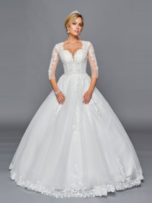 Elegant Square V-Neck 3/4 Sleeves Beaded Applique Ball Gown Wedding Dress