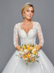 Elegant Square V-Neck 3/4 Sleeves Beaded Applique Ball Gown Wedding Dress