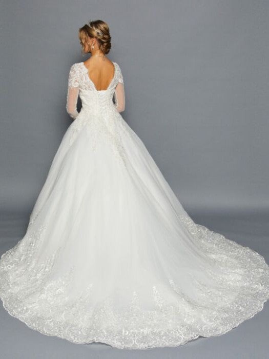 Elegant Scalloped V-Neck Beaded Lace A-Line Ballgown Wedding Dress