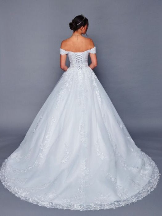 Off The Shoulder Sweetheart Neck Beaded Lace A-Line Ballgown Wedding Dress