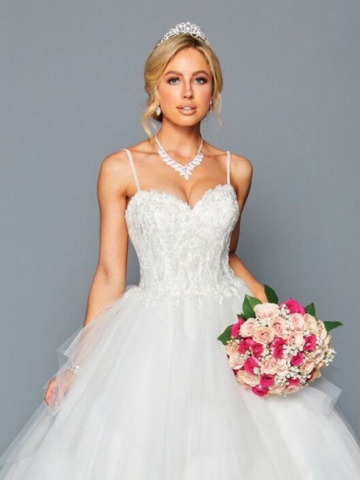 Elegant Ball Gown Delicate Tulle Beaded Lace Applique Wedding Dress