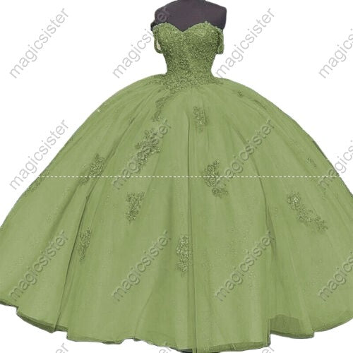 Sweetheart Lace Embroidered One Color Quinceanera Ball Gown