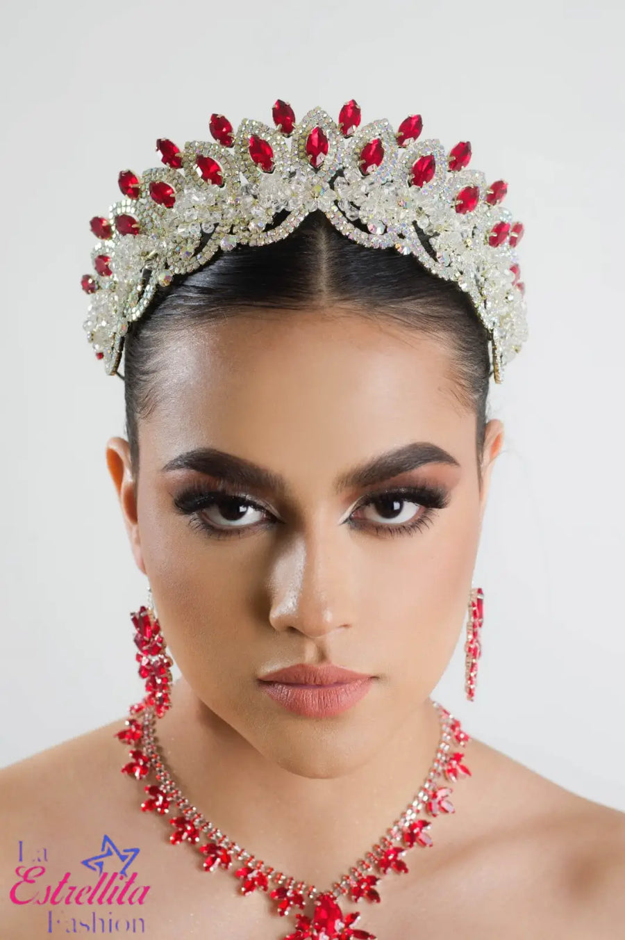 Enchanting Jeweled Crystalline 15 Anos Quinceanera Crown