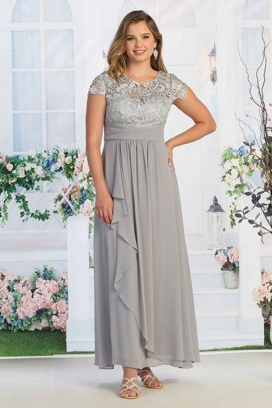 Flattering Empire Waist Delicate Lace Embellished Stunning Gown Silver / L Flattering Empire Waist Delicate Lace Embellished Stunning Gown Silver / L