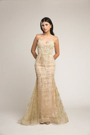 Stunning Mermaid Lace Embroidered Fitted Prom Dress